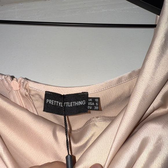 PrettyLittleThing Asymmetrical Off-Shoulder Dress in Cream - Picture 6 of 8